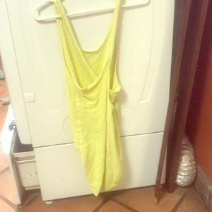 Lululemin gently worn workiout tank